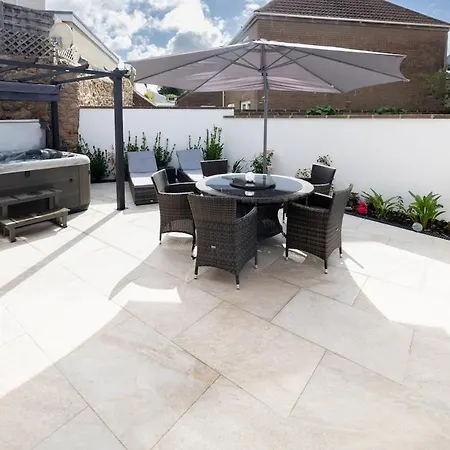 Granite Villa