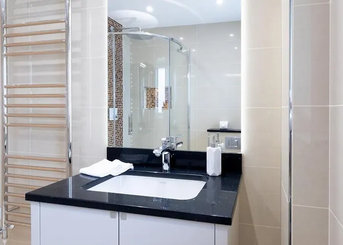 Granite Villa Saint Clement