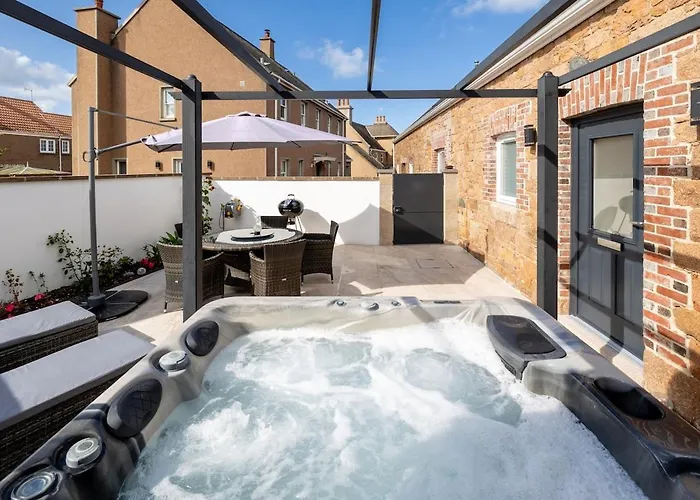 Granite Villa Saint Clement